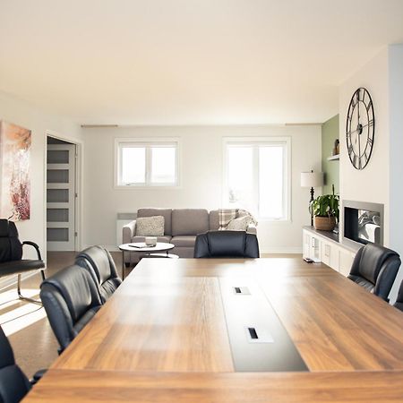 Auberge Des Gallant Rigaud ภายนอก รูปภาพ