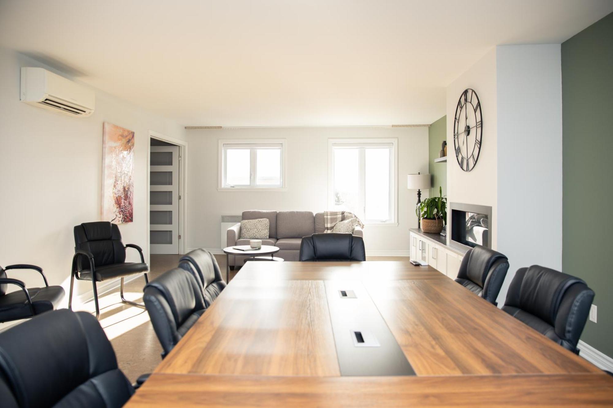 Auberge Des Gallant Rigaud ภายนอก รูปภาพ